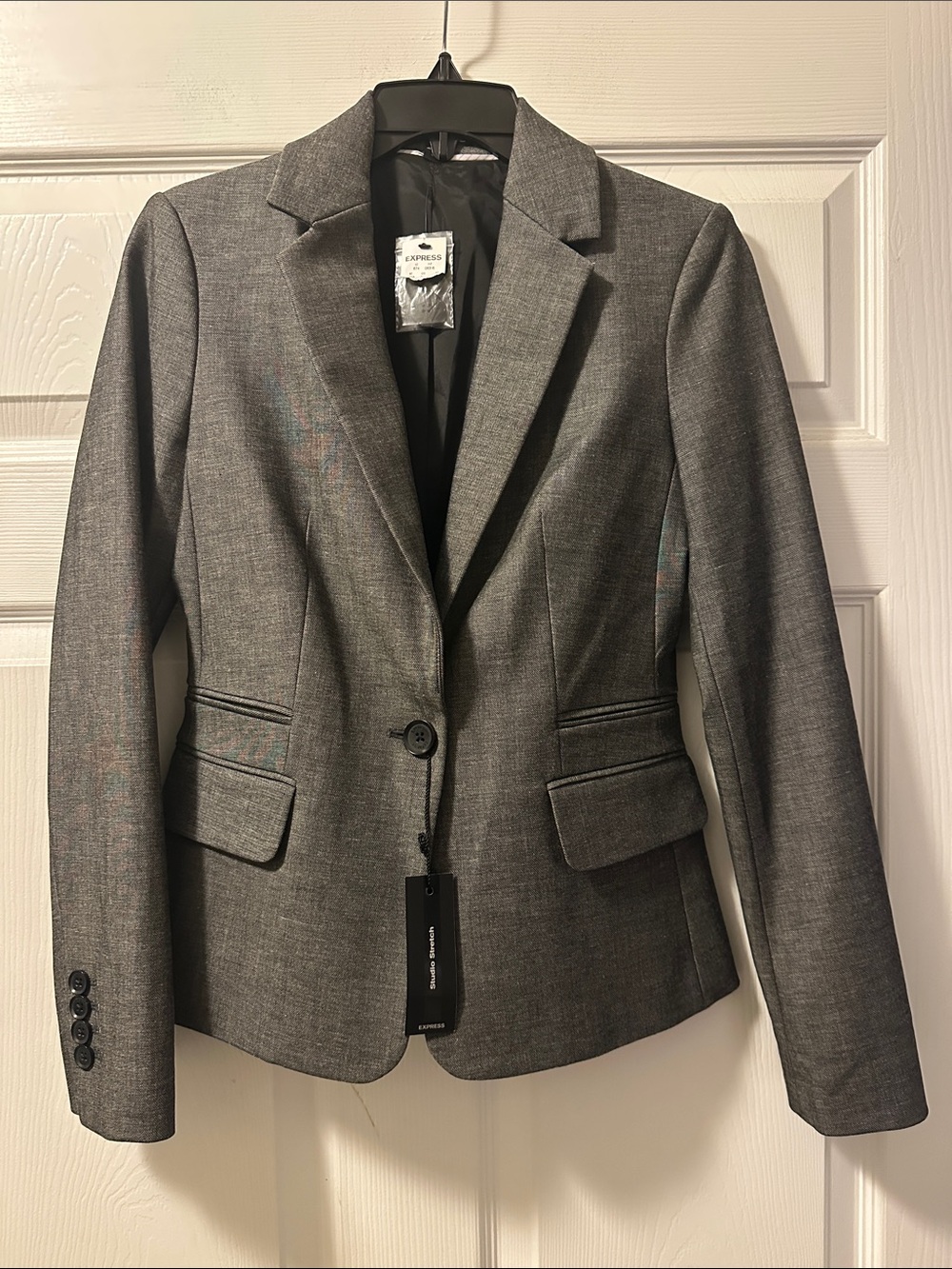 NWT Express Women's Gray Single-Button Tailored Blazer - Size 0